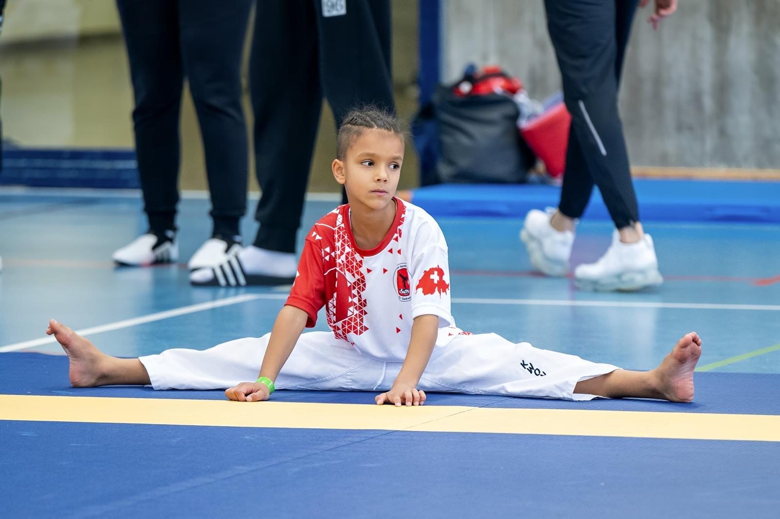 Gruppe Kinder Taekwondo Glarus